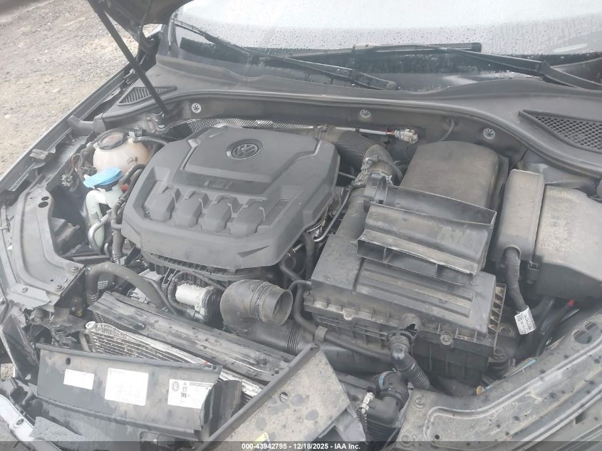 2018 Volkswagen Passat 2.0T Se VIN: 1VWBA7A3XJC013875 Lot: 43942795