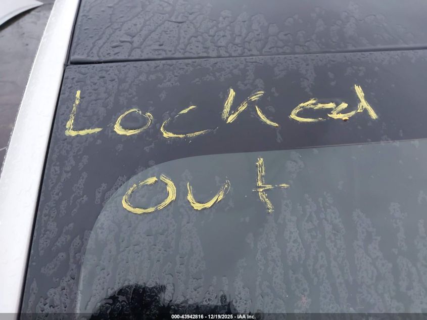 2020 Tesla Model 3 Standard Range Plus Rear-Wheel Drive/Standard Range Rear-Wheel Drive VIN: 5YJ3E1EA4LF658612 Lot: 43942816