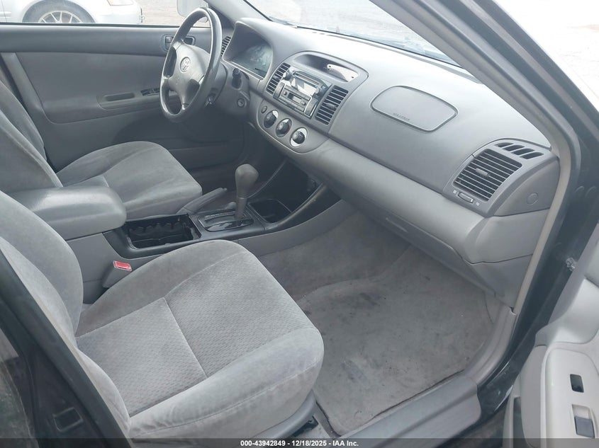 2002 Toyota Camry Le