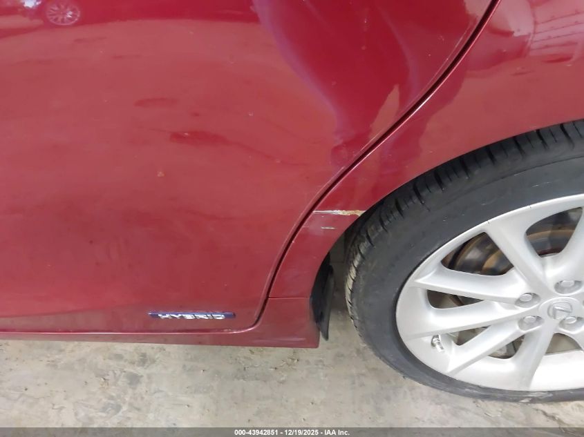 2011 Lexus Ct 200H Premium VIN: JTHKD5BH0B2013785 Lot: 43942851