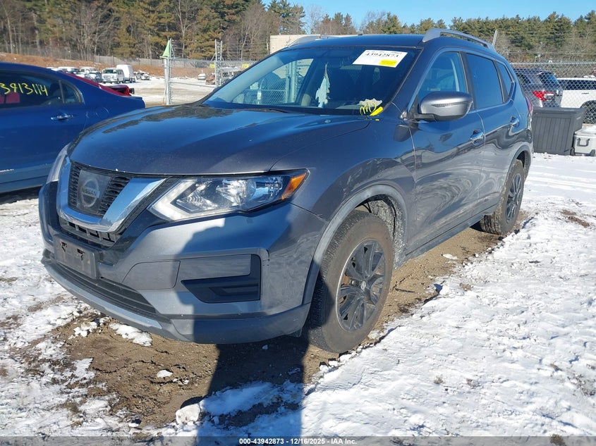 2017 Nissan Rogue Sv