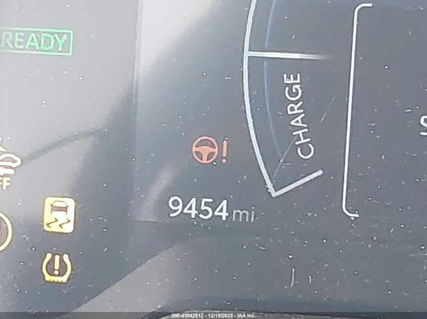 2025 Toyota Corolla Cross Hybrid Xse VIN: 7MUFBABG4SV085001 Lot: 43942912