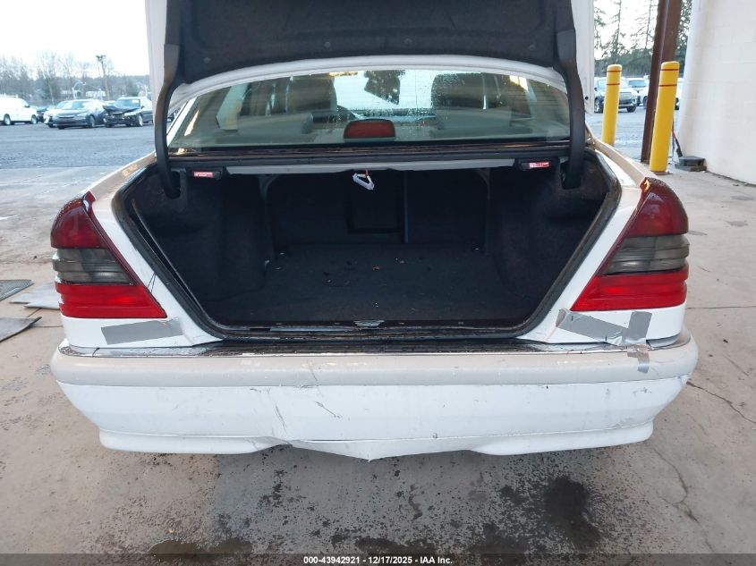 1999 Mercedes-Benz C 230 Kompressor VIN: WDBHA24G1XA803812 Lot: 43942921