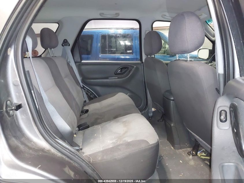 2003 Ford Escape Xls VIN: 1FMYU92173KC97127 Lot: 43942959