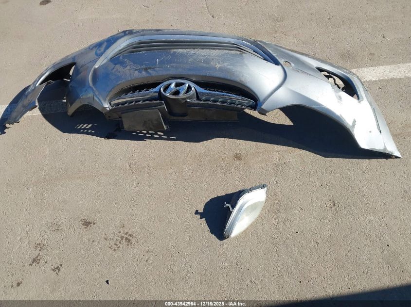 2012 Hyundai Elantra Gls VIN: 5NPDH4AE2CH086883 Lot: 43942964