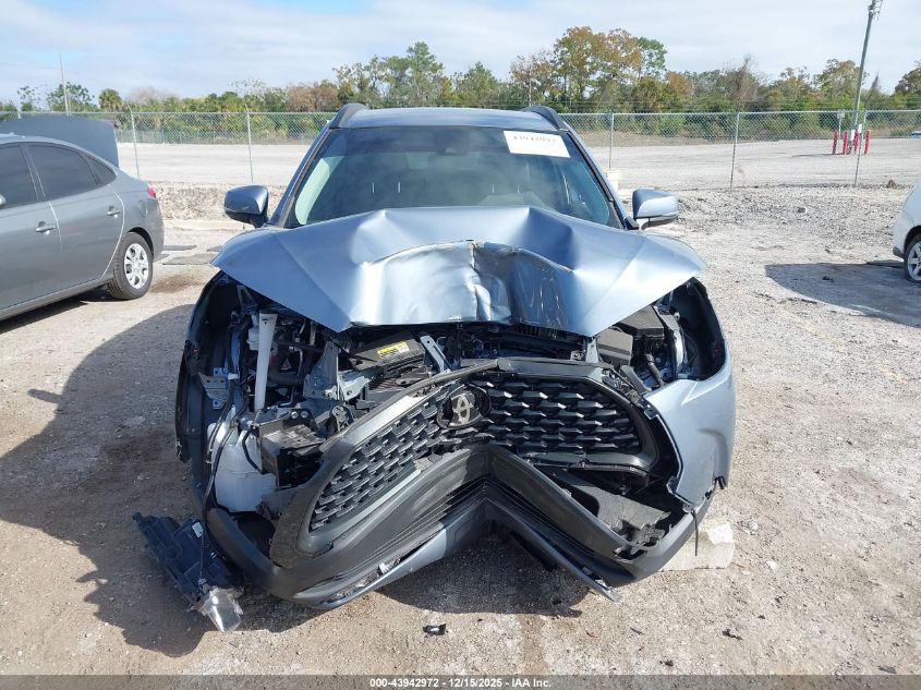 2022 Toyota Corolla Cross Le VIN: 7MUCAAAG1NV001597 Lot: 43942972