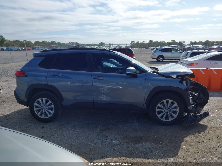 2022 Toyota Corolla Cross Le VIN: 7MUCAAAG1NV001597 Lot: 43942972