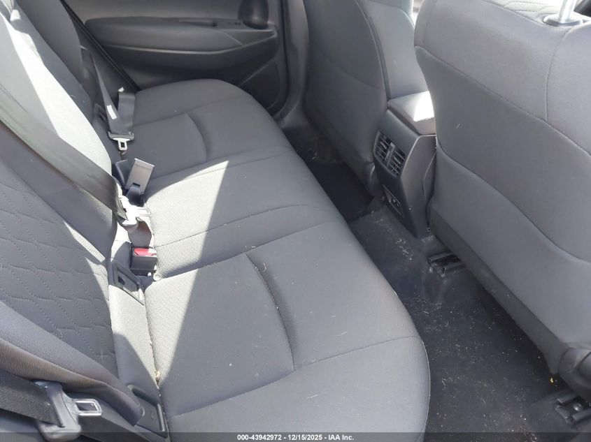 2022 Toyota Corolla Cross Le VIN: 7MUCAAAG1NV001597 Lot: 43942972