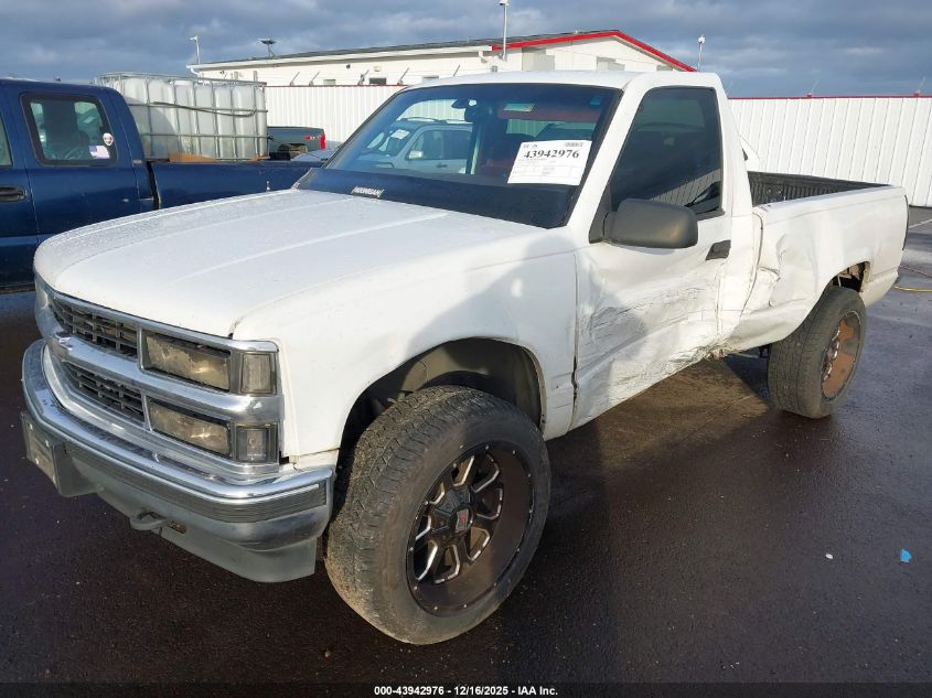 1998 Chevrolet K1500 Fleetside VIN: 1GCEK14R7WZ153039 Lot: 43942976