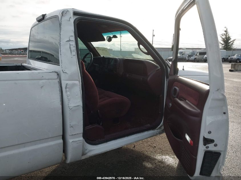 1998 Chevrolet K1500 Fleetside VIN: 1GCEK14R7WZ153039 Lot: 43942976