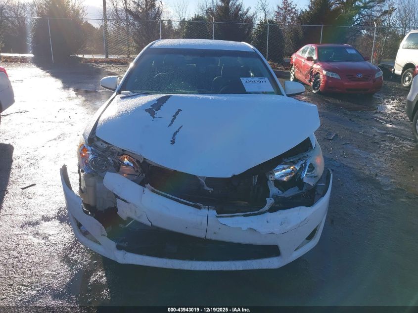 2014 Toyota Camry Le VIN: 4T1BF1FK5EU460689 Lot: 43943019