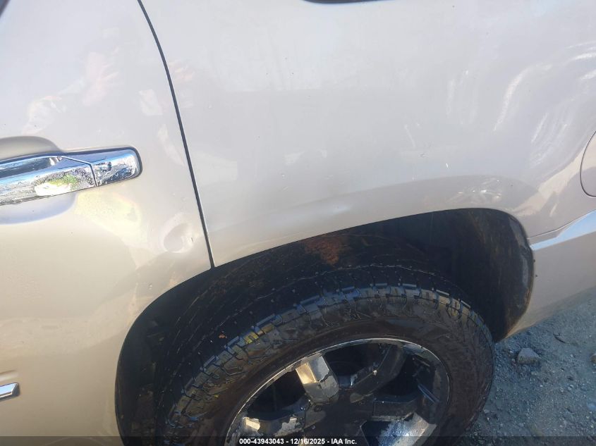 2008 Cadillac Escalade Standard VIN: 1GYEC63848R159929 Lot: 43943043