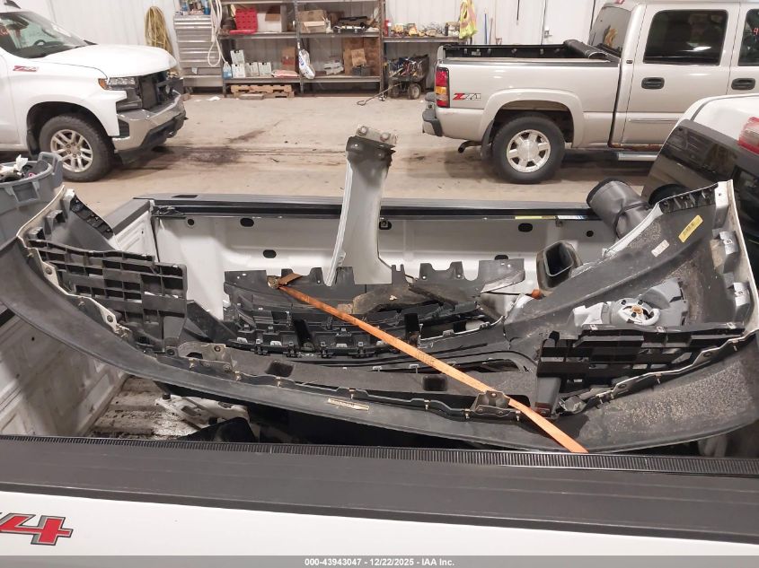 2018 Chevrolet Colorado Lt VIN: 1GCGTCEN3J1239808 Lot: 43943047