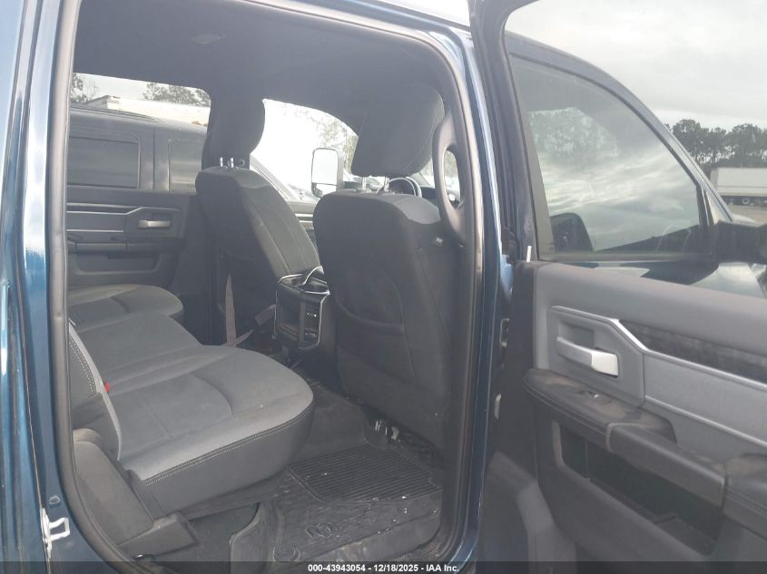 2021 Ram 3500 Big Horn 4X4 8' Box VIN: 3C63RRHL5MG636850 Lot: 43943054