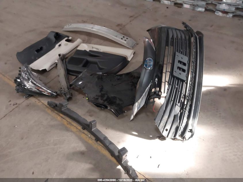 2021 Toyota Sienna Xle VIN: 5TDJSKFC8MS020253 Lot: 43943066