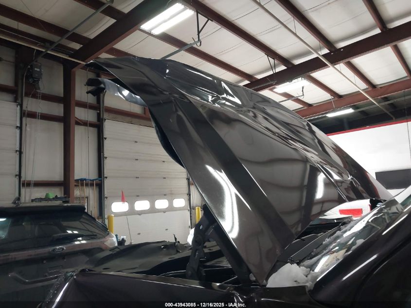 2014 Chevrolet Silverado 1500 2Lt VIN: 3GCUKREC1EG332647 Lot: 43943085