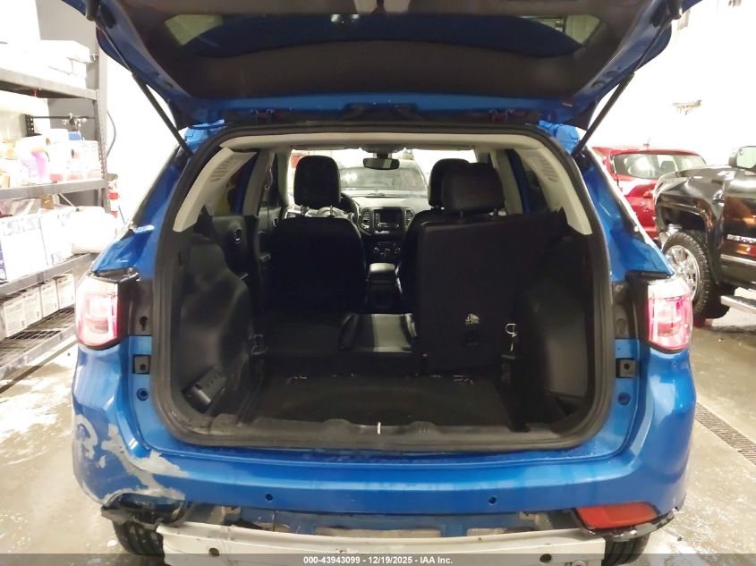 2018 Jeep Compass Latitude 4X4 VIN: 3C4NJDBB1JT176410 Lot: 43943099