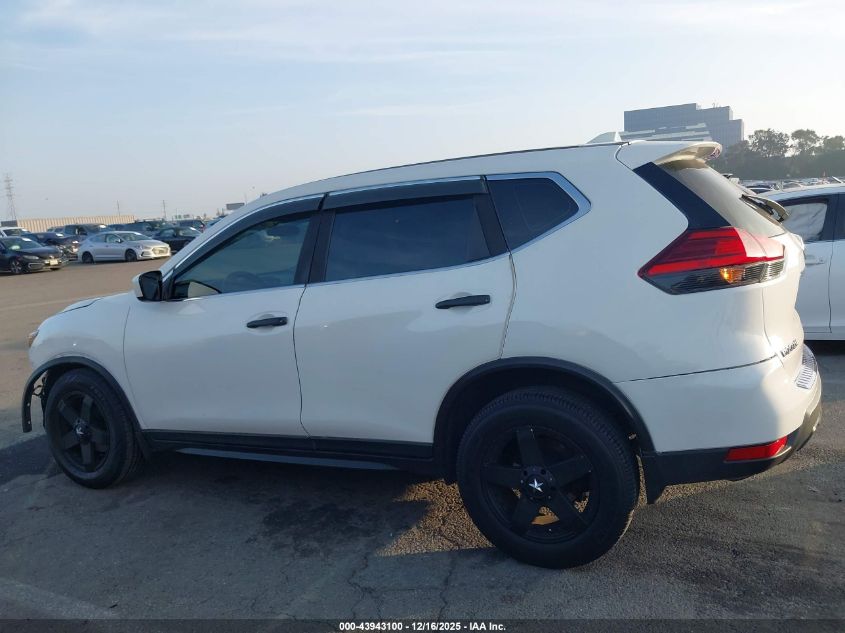 2018 Nissan Rogue S VIN: 5N1AT2MTXJC712555 Lot: 43943100