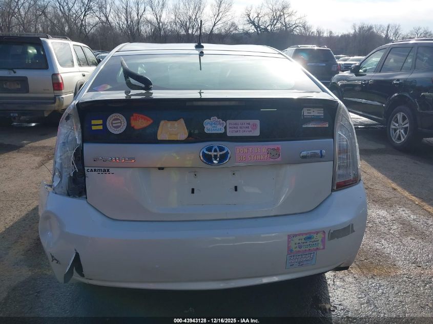 2015 Toyota Prius Plug-In VIN: JTDKN3DP3F3070506 Lot: 43943128