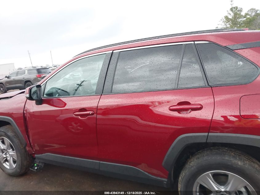 2025 Toyota Rav4 Xle VIN: 2T3W1RFV0SW421715 Lot: 43943149