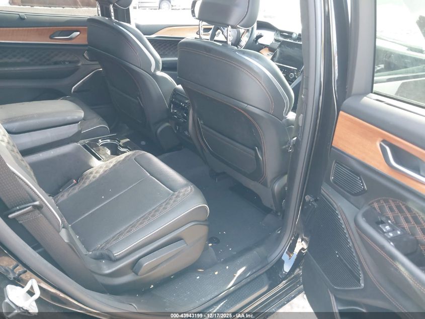 2022 Jeep Grand Cherokee L Summit Reserve 4X4 VIN: 1C4RJKEG9N8517604 Lot: 43943199