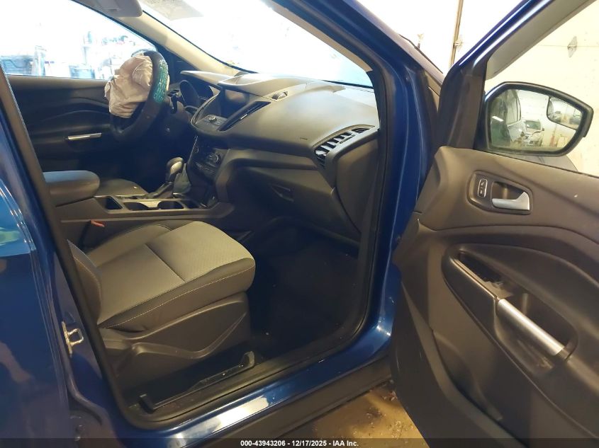 2019 Ford Escape Se VIN: 1FMCU9GD0KUB24744 Lot: 43943206