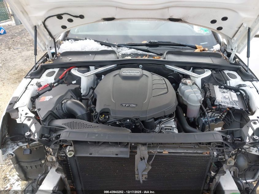 2019 Audi A4 45 Premium VIN: WAUENAF46KN011286 Lot: 43943252