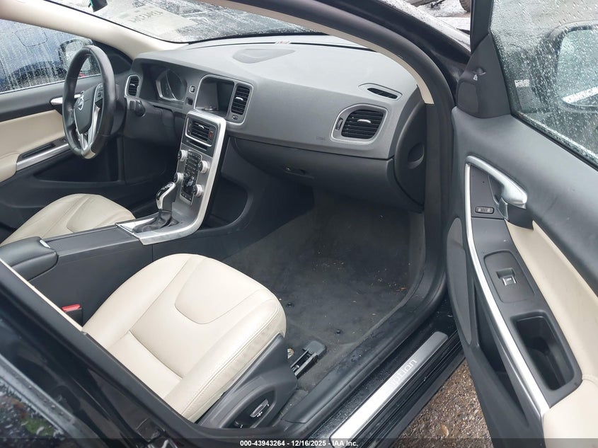 LYV402TK0HB150442 2017 VOLVO  photo no. 5
