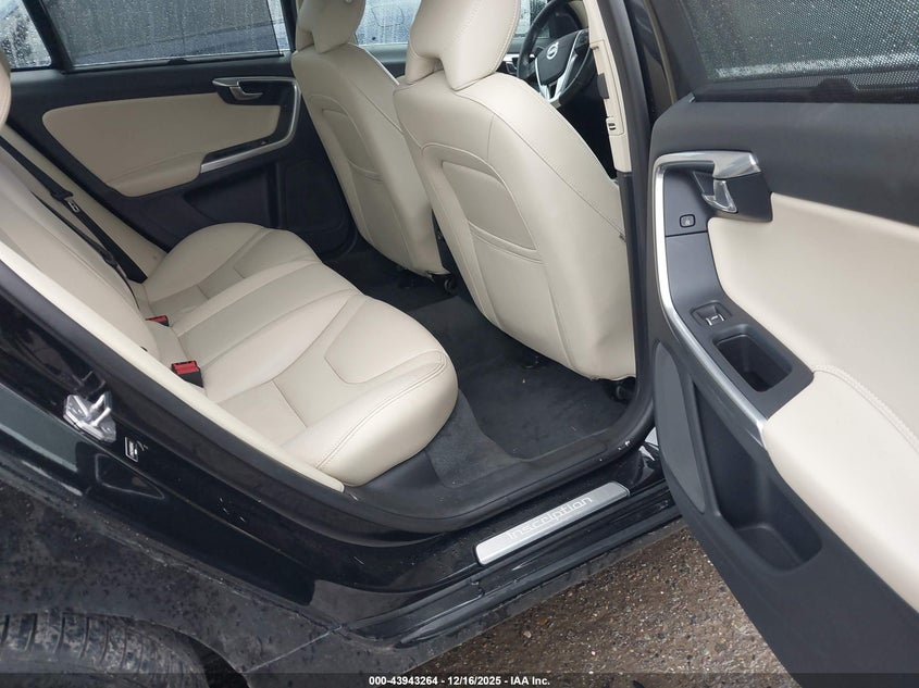 LYV402TK0HB150442 2017 VOLVO  photo no. 8
