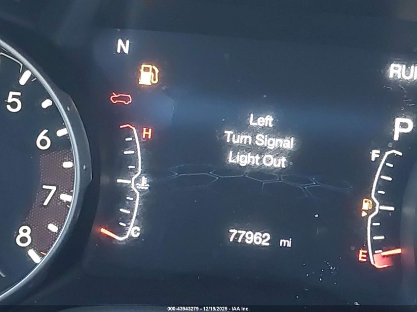 2018 Jeep Compass Limited Fwd VIN: 3C4NJCCB2JT193323 Lot: 43943279