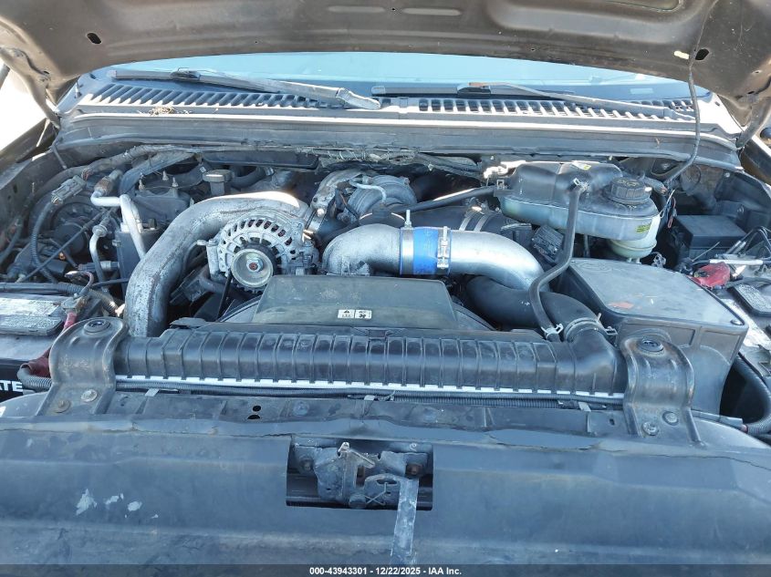 2005 Ford F-350 Lariat/Xl/Xlt VIN: 1FDSW35P05ED27258 Lot: 43943301