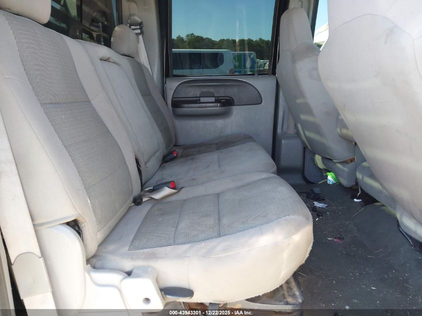 2005 Ford F-350 Lariat/Xl/Xlt VIN: 1FDSW35P05ED27258 Lot: 43943301