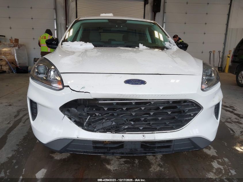 2022 Ford Escape Se VIN: 1FMCU9G61NUB61758 Lot: 43943323