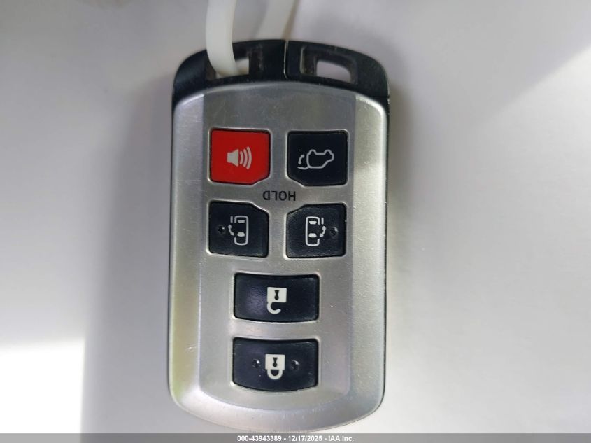 2015 Toyota Sienna Xle 8 Passenger VIN: 5TDYK3DC8FS641034 Lot: 43943389