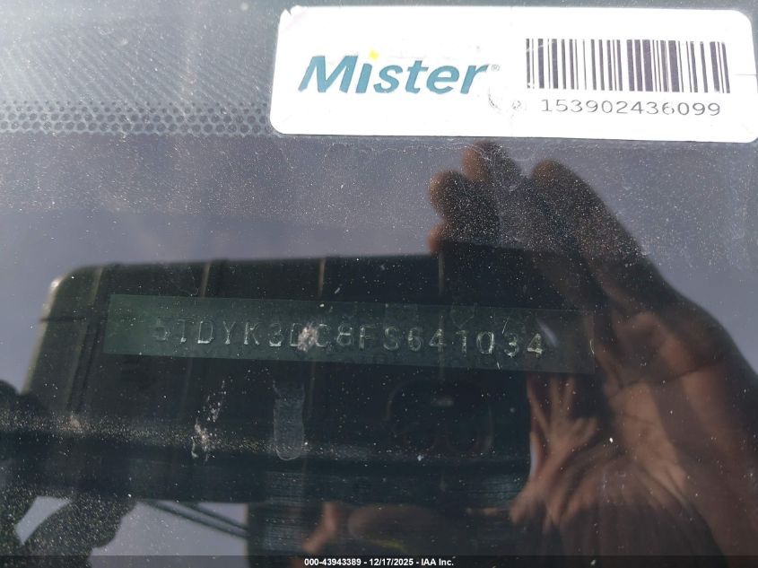 2015 Toyota Sienna Xle 8 Passenger VIN: 5TDYK3DC8FS641034 Lot: 43943389