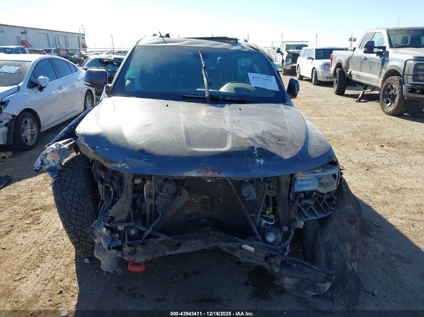 2018 Jeep Grand Cherokee Trailhawk 4X4 VIN: 1C4RJFLG8JC467957 Lot: 43943411