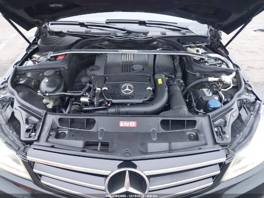 2014 Mercedes-Benz C-Class C 250 Sport VIN: WDDGF4HB3ER310548 Lot: 43943465