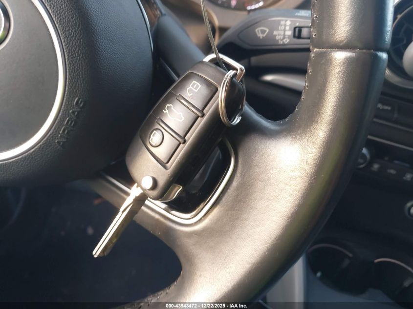 2018 Audi A3 2.0T Premium/2.0T Tech Premium VIN: WAUB8GFF4J1021318 Lot: 43943472