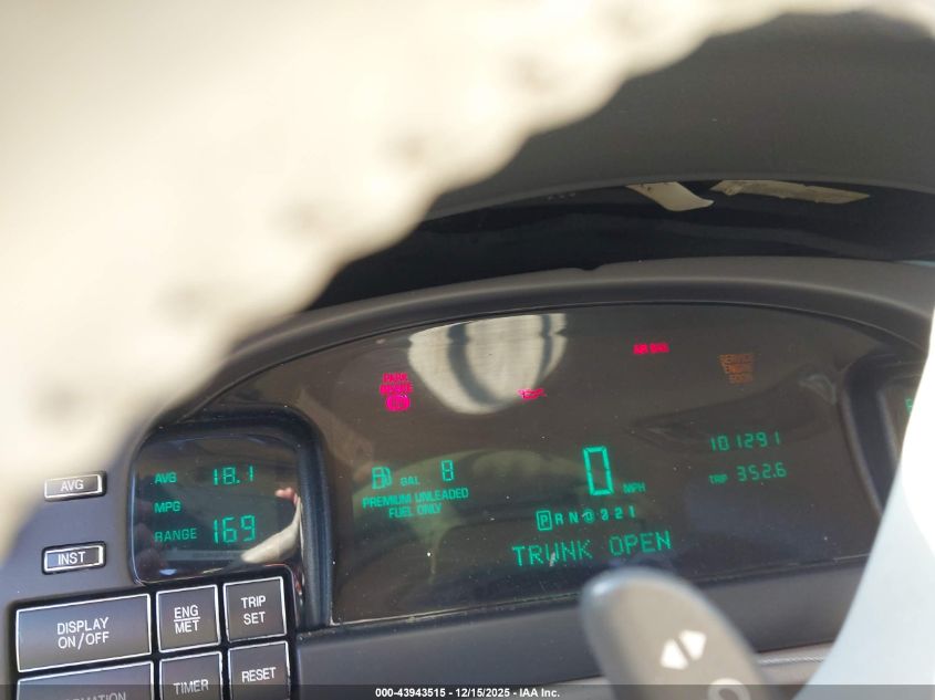 1997 Cadillac Deville Standard VIN: 1G6KD54Y0VU271279 Lot: 43943515