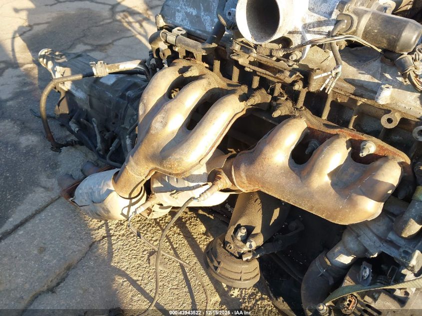 2001 Lexus Is 300 VIN: JTHBD182110033386 Lot: 43943522