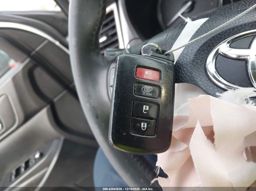 2016 Toyota Highlander Xle V6 VIN: 5TDKKRFH8GS165449 Lot: 43943536