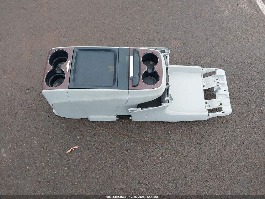 2020 Toyota Sienna L VIN: 5TDZZ3DC0LS056010 Lot: 43943539