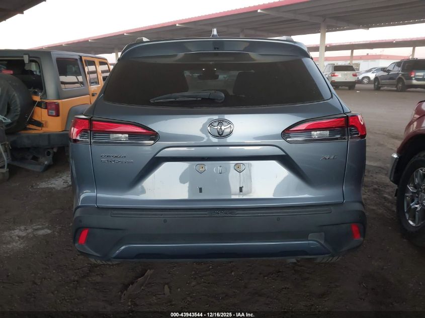 2022 Toyota Corolla Cross Xle VIN: 7MUDAAAG6NV010588 Lot: 43943544