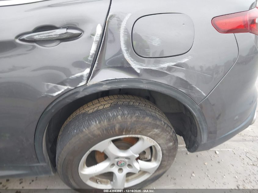 2018 Alfa Romeo Stelvio Awd VIN: ZASFAKAN2J7C25663 Lot: 43943561