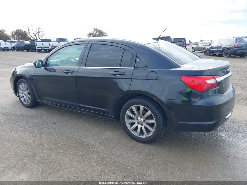 Vin: 1c3ccbbgxen107081, lot: 44439194, chrysler 200 touring 20143