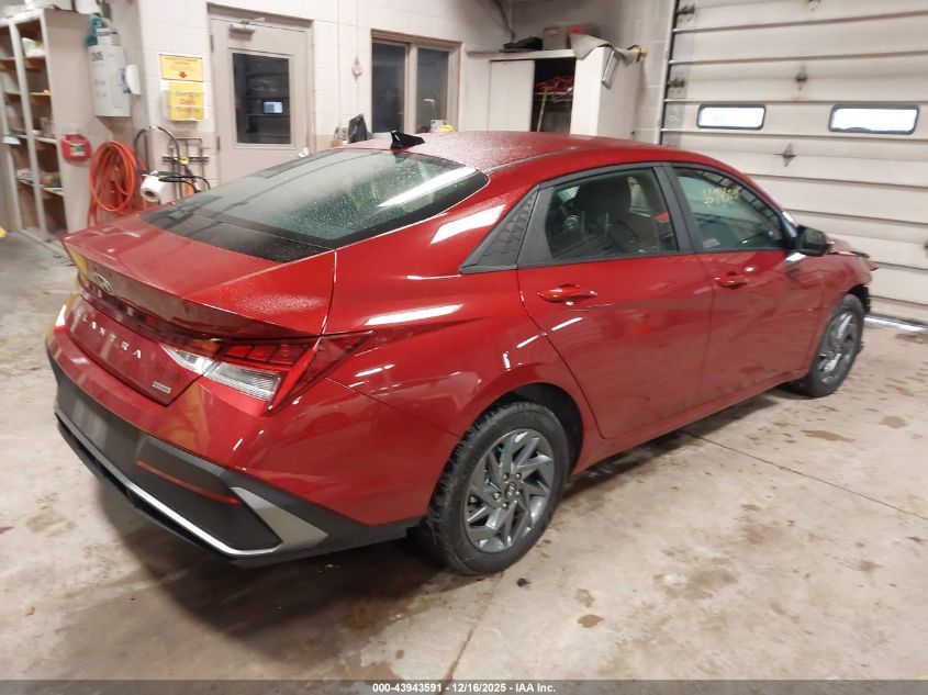 2024 Hyundai Elantra Hybrid Blue VIN: KMHLM4DJ9RU114513 Lot: 43943591