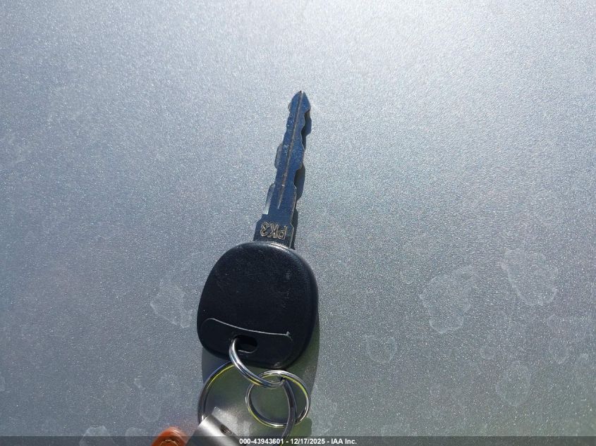 2002 Cadillac Deville Standard VIN: 1G6KD54YX2U302632 Lot: 43943601