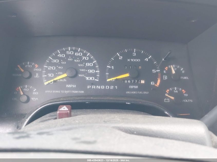 1997 Chevrolet S-10 Ls Fleetside VIN: 1GCCS14W1V8120670 Lot: 43943623