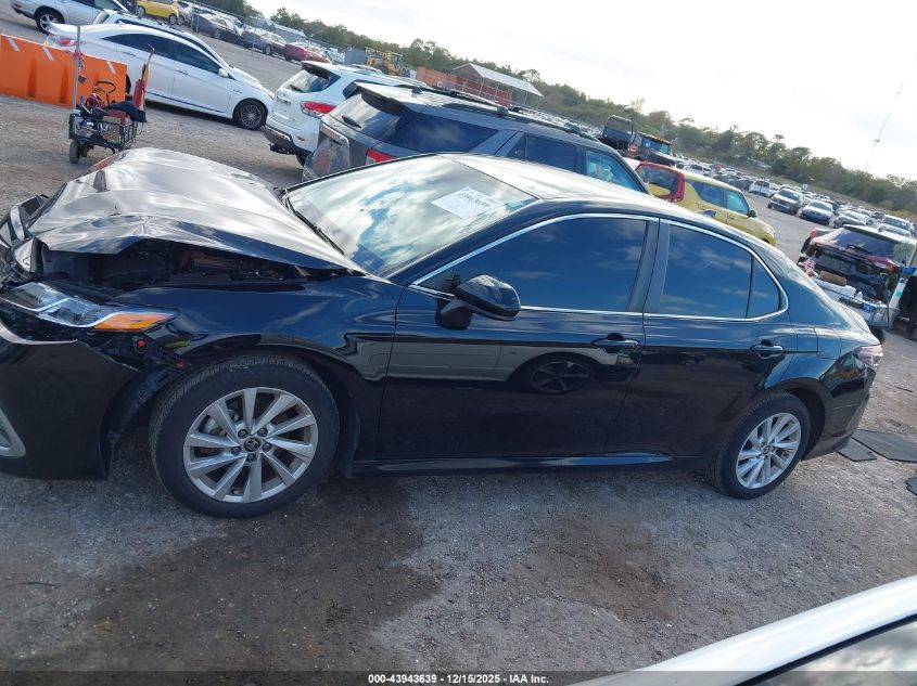 2021 Toyota Camry Le VIN: 4T1C11AK0MU476422 Lot: 43943639