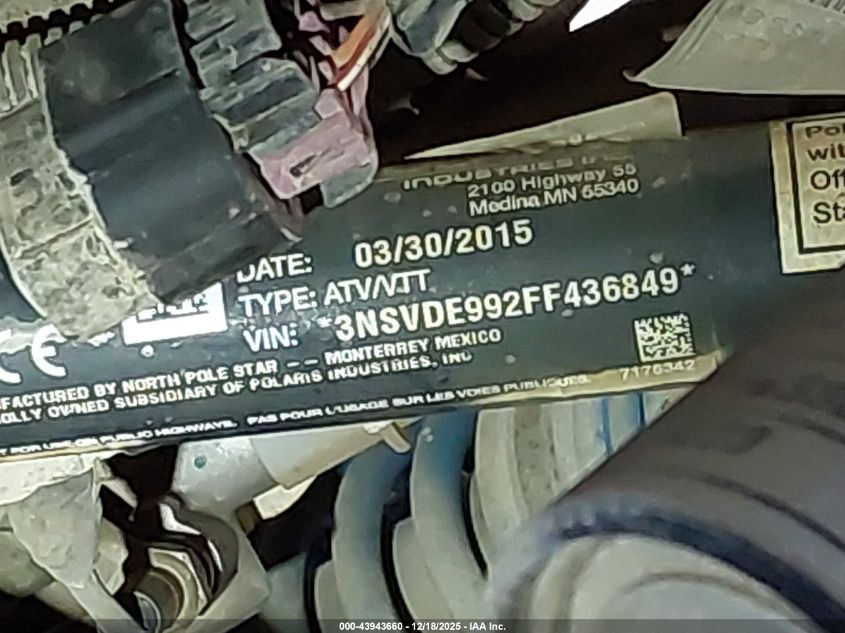 2015 Polaris Rzr Xp 1000 Eps VIN: 3NSVDE992FF436849 Lot: 43943660